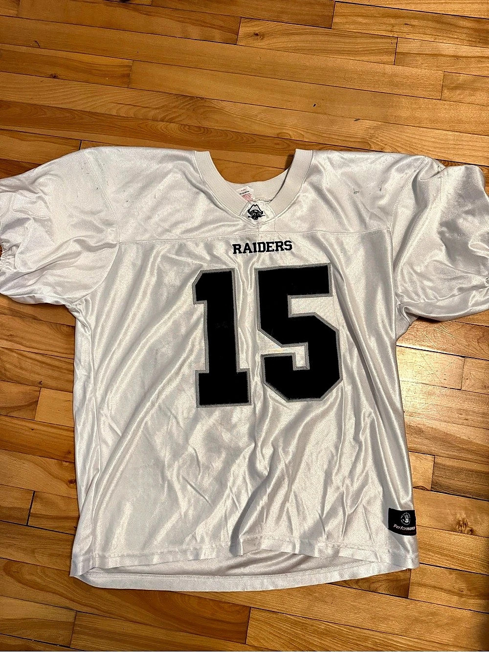 Performance Raiders #15 Football Jersey Boys XL